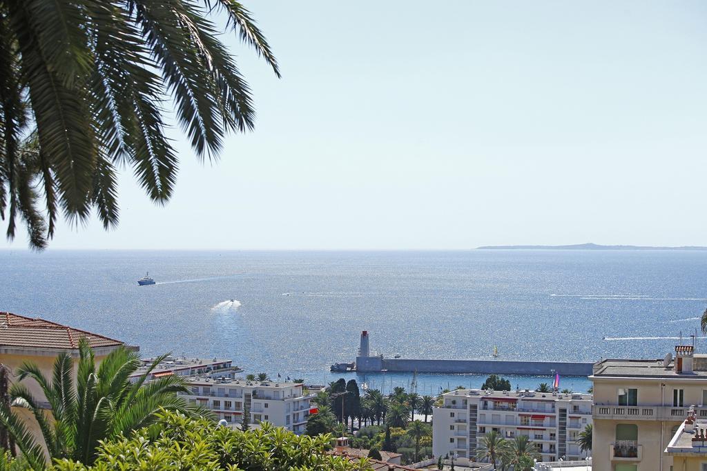 Magnifique appartement d'époque avec Vue Mer 4 personnes avec terrasse Le Port Niza Exterior foto